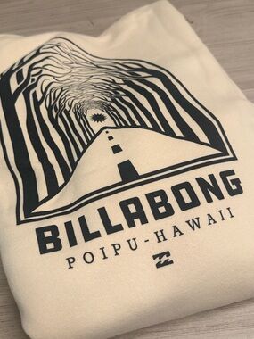 Billabong Poipu, Hawaii Hoodie NWT